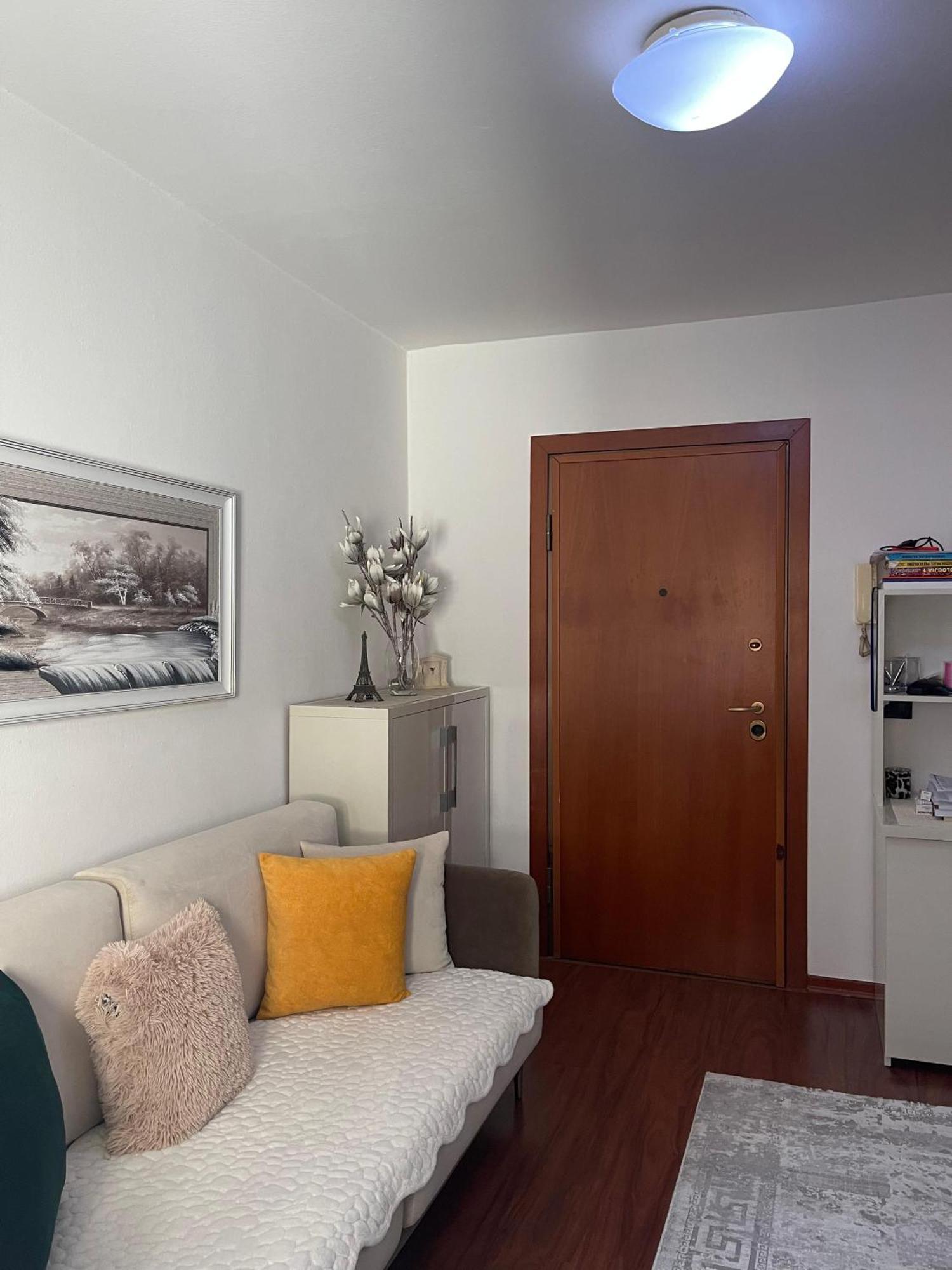 Sky Center Apartment 티라나 외부 사진